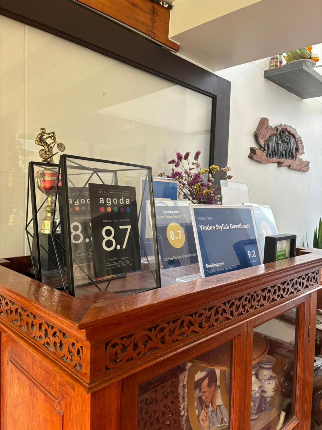 Yindee Stylish Guesthouse Chiang Mai Dış mekan fotoğraf
